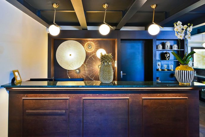 Imagen de los interiores del Hotel La Villa Port d Antibes and Spa. Foto 18