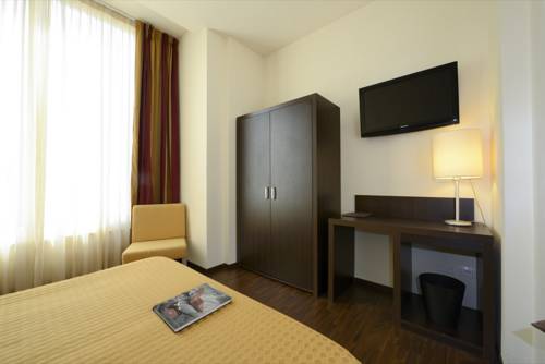 Imagen de la habitación del Hotel La Villa Resort. Foto 11