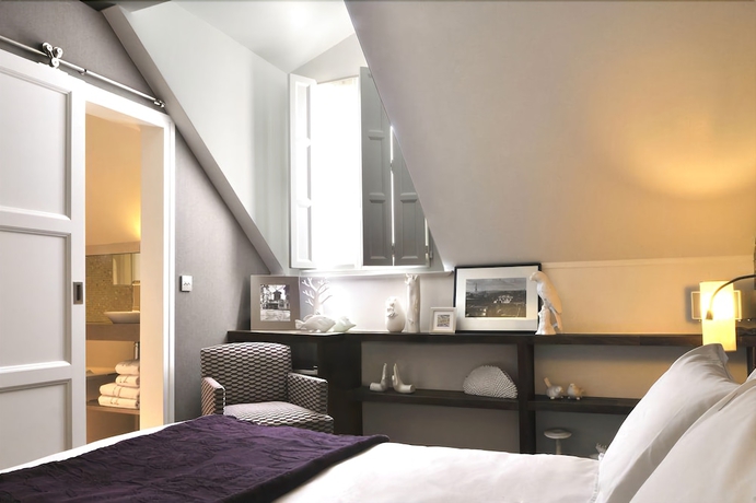 Imagen de la habitación del Hotel La Villa Saint Germain des Pr&eacute;s. Foto 10