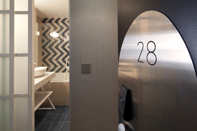 Imagen de la habitación del Hotel La Villa Saint Germain des Pr&eacute;s. Foto 12