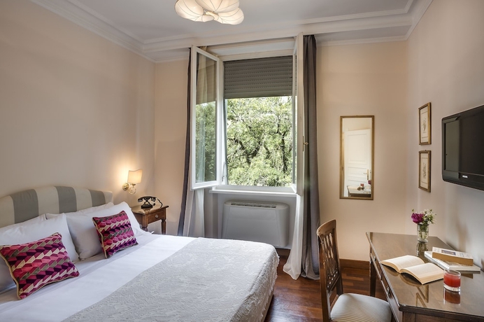 Imagen de la habitación del Hotel La Villa, Siena. Foto 2