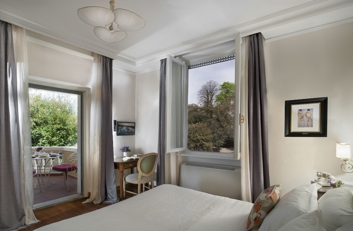 Imagen de la habitación del Hotel La Villa, Siena. Foto 5