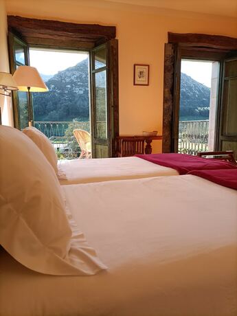 Imagen de la habitación del Hotel La Villa de Palacios. Foto 13