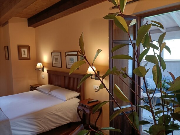 Imagen de la habitación del Hotel La Villa de Palacios. Foto 20