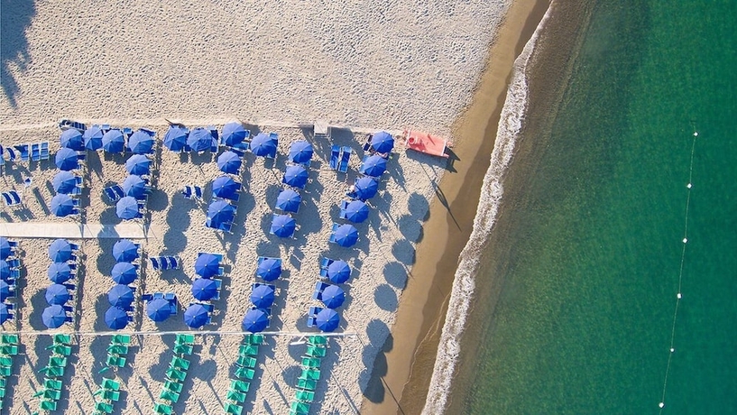 Imagen de los exteriores del Hotel La Villarosa Terme. Foto 11
