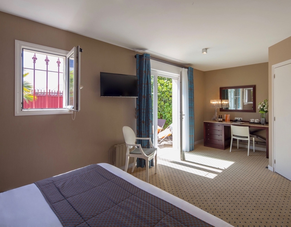 Imagen de la habitación del Hotel La Villefromoy. Foto 10