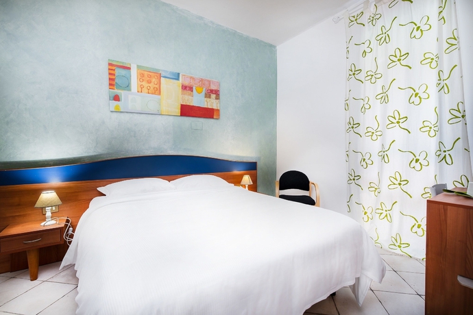 Imagen de la habitación del Hotel La Villetta, Aeropuerto de Roma-Fiumicino. Foto 2