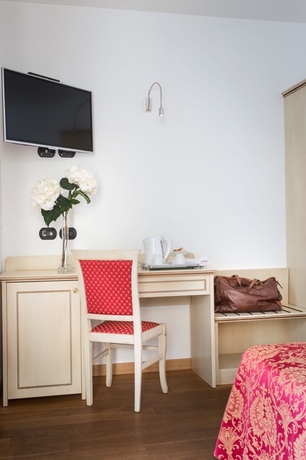 Imagen de la habitación del Hotel La Villetta, Calenzano. Foto 5