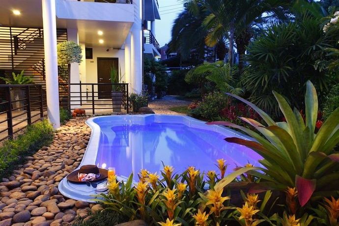 Imagen de la piscina del Hotel La Villetta, Chiang Mai. Foto 15