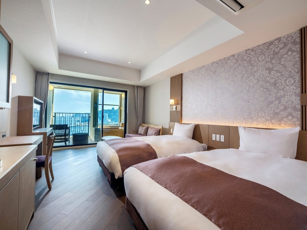 Imagen de la habitación del Hotel La Vista Atami Terrace. Foto 4