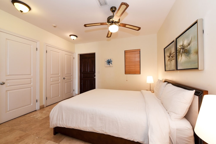 Imagen de la habitación del Hotel La Vista Azul. Foto 2