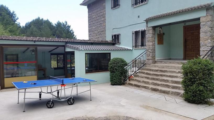 Imagen de los exteriores del Hotel La Vista De Gredos. Foto 11