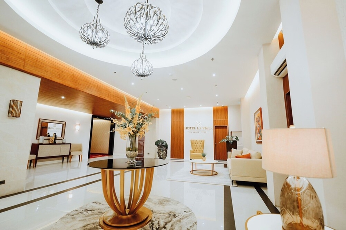 Imagen de los interiores del Hotel La Vista. Foto 10