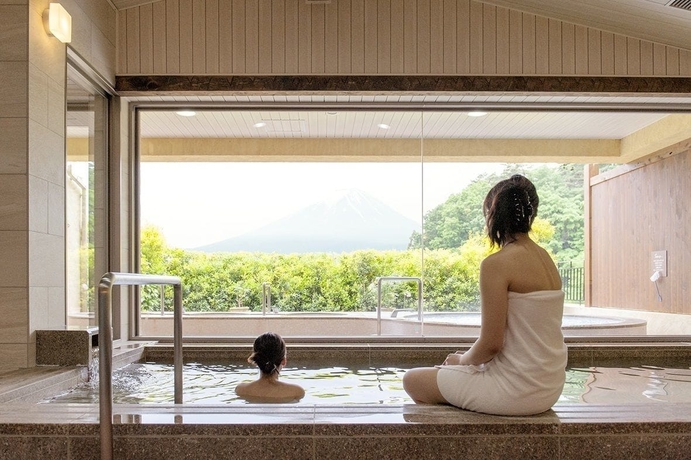 Imagen de la piscina del Hotel La Vista Fuji Kawaguchiko. Foto 14