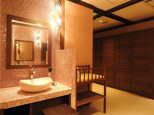 Imagen de la piscina del Hotel La Vista Fuji Kawaguchiko. Foto 15