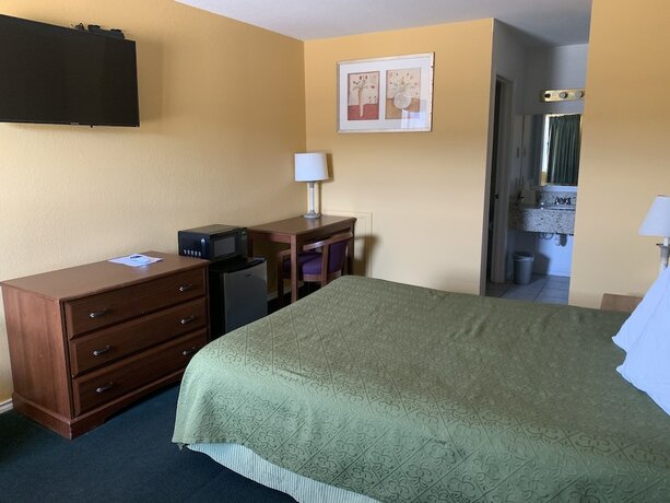 Imagen de la habitación del Hotel La Vista Inn. Foto 18