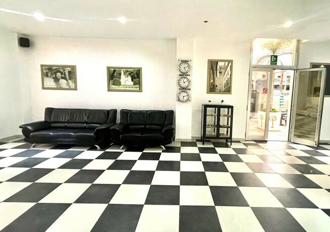Imagen general del Hotel La Vita E\' Bella Ristorante. Foto 4