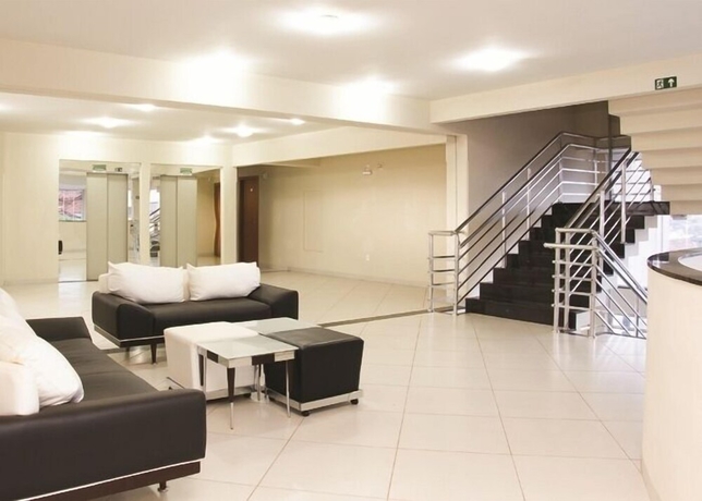 Imagen de los interiores del Hotel La Vitre. Foto 17