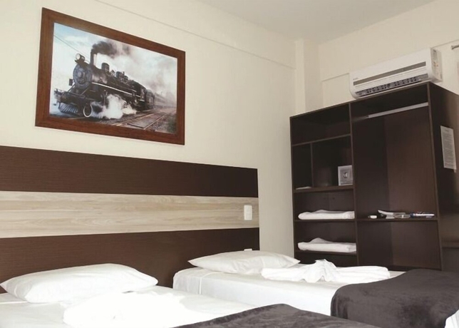 Imagen de la habitación del Hotel La Vitre. Foto 11