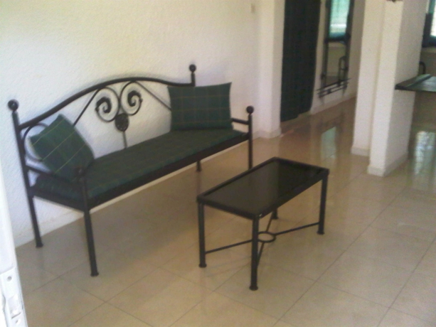 Imagen de los interiores del Hotel La Voile D'or. Foto 15