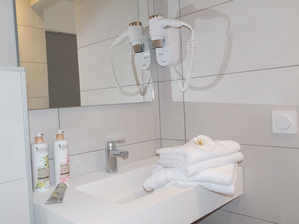 Imagen de la habitación del Hotel La Voile. Foto 8