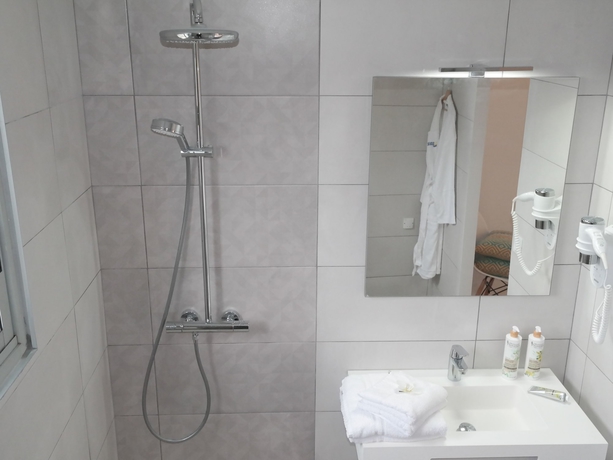 Imagen de la habitación del Hotel La Voile. Foto 11