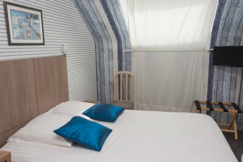 Imagen de la habitación del Hotel La Voilerie Cancale. Foto 9
