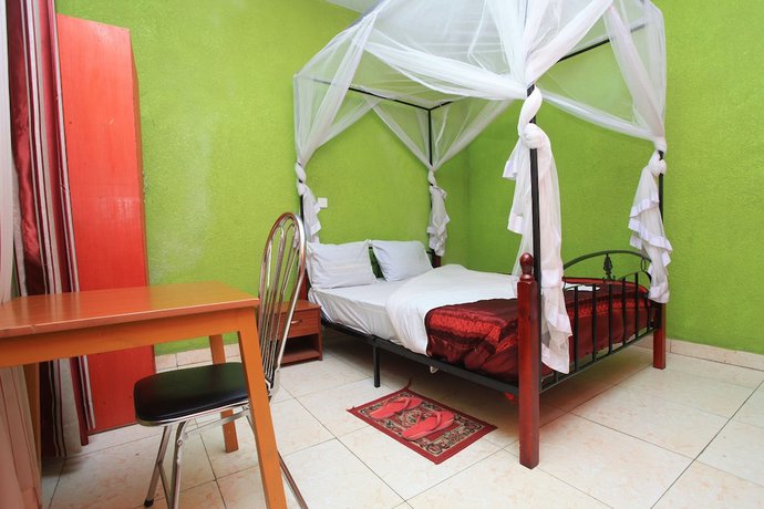 Imagen de la habitación del Hotel La Voisina. Foto 13