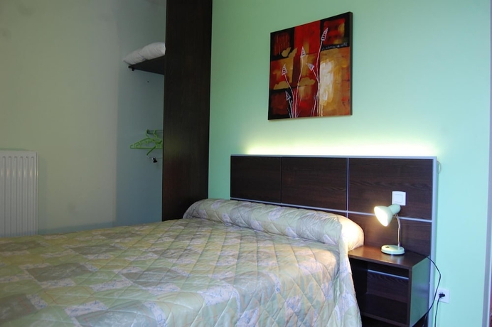 Imagen de la habitación del Hotel La Vraine. Foto 17