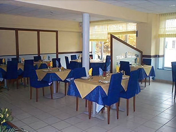 Imagen del bar/restaurante del Hotel La Vraine. Foto 6