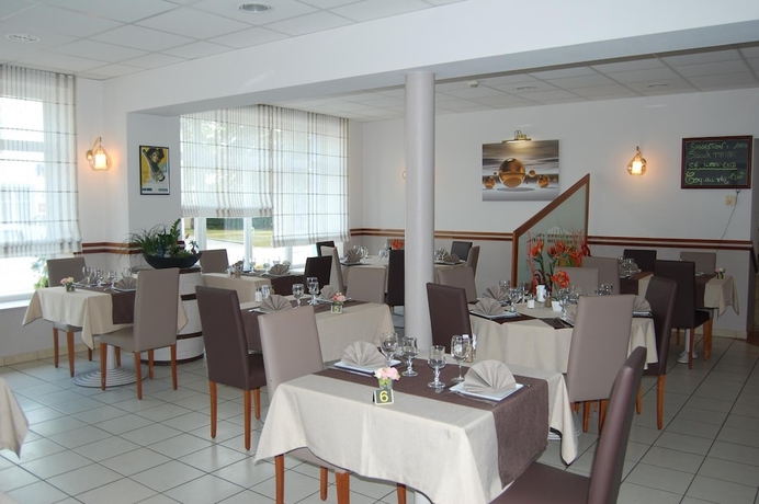 Imagen del bar/restaurante del Hotel La Vraine. Foto 9