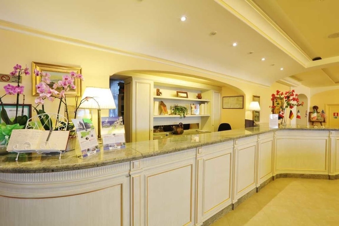 Imagen de los interiores del Hotel La Vue D'or. Foto 18