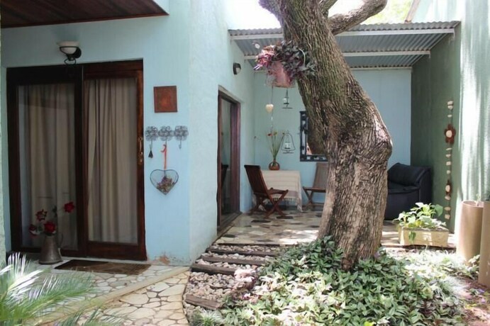 Imagen de la habitación del Hotel La Vue Guest Lodge and Function Venue. Foto 16