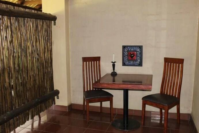 Imagen de la habitación del Hotel La Vue Guest Lodge and Function Venue. Foto 23