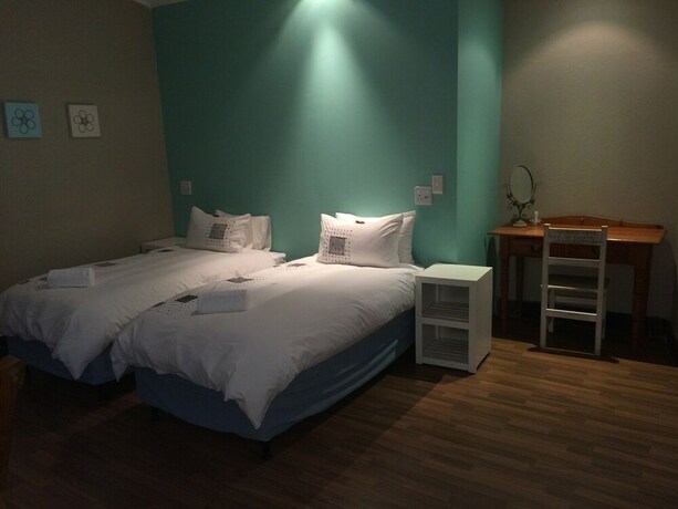 Imagen de la habitación del Hotel La Vue Guest Lodge and Function Venue. Foto 25