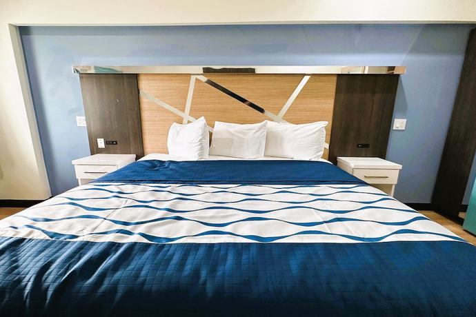 Imagen de la habitación del Hotel La Vyoma Villas, Westpark Hwy 6. Foto 9