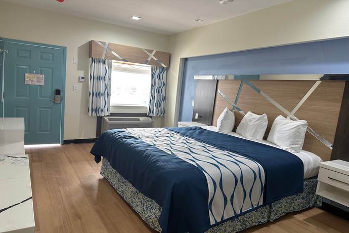 Imagen de la habitación del Hotel La Vyoma Villas, Westpark Hwy 6. Foto 15