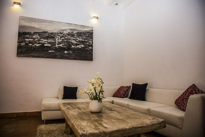 Imagen de la habitación del Hotel La Xalca. Foto 16