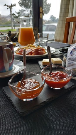 Imagen del bar/restaurante del Hotel La Xungueira. Foto 5