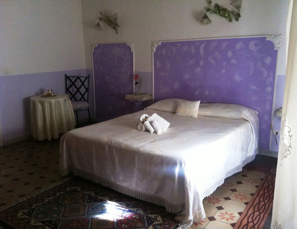 Imagen de la habitación del Hotel La Zagara, Catania. Foto 5