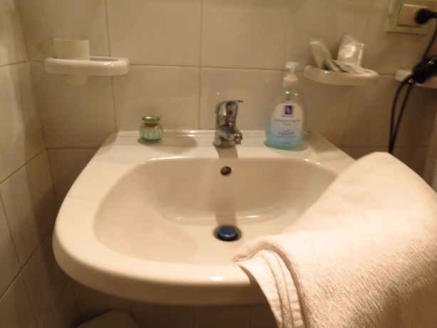 Imagen de la habitación del Hotel La Zagara, Catania. Foto 9