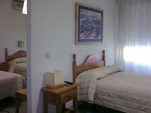 Imagen de la habitación del Hotel La Zambra. Foto 3