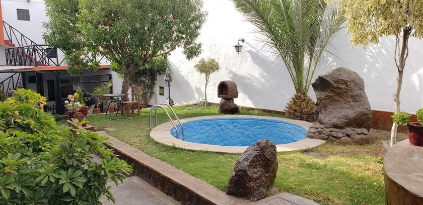 Imagen de los exteriores del Hotel La casa de Theo. Foto 7