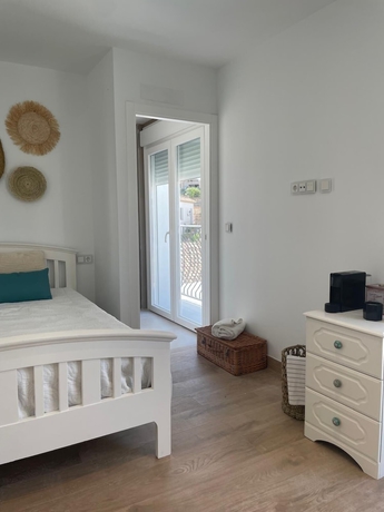 Imagen de la habitación del Hotel La familia Mijas apartments. Foto 10