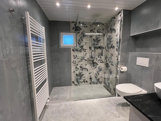 Imagen de la habitación del Hotel La petite Sil&egrave;ne. Foto 12