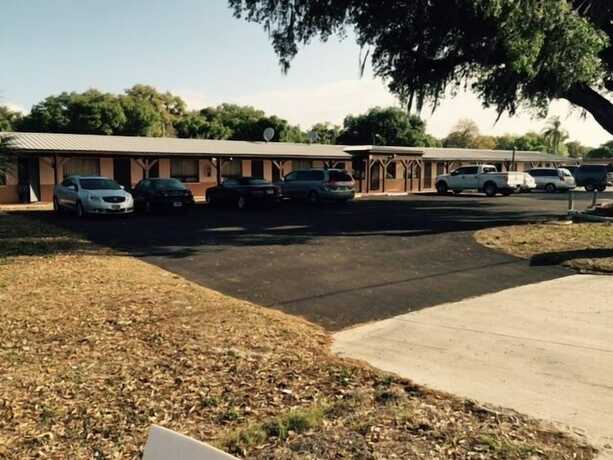 Imagen general del Hotel LaBelle Motel. Foto 8