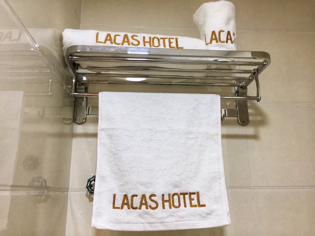 Imagen de la habitación del Hotel LaCas Quy Nhon. Foto 7