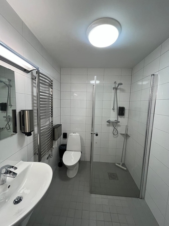 Imagen de la habitación del Hotel LaFri. Foto 12
