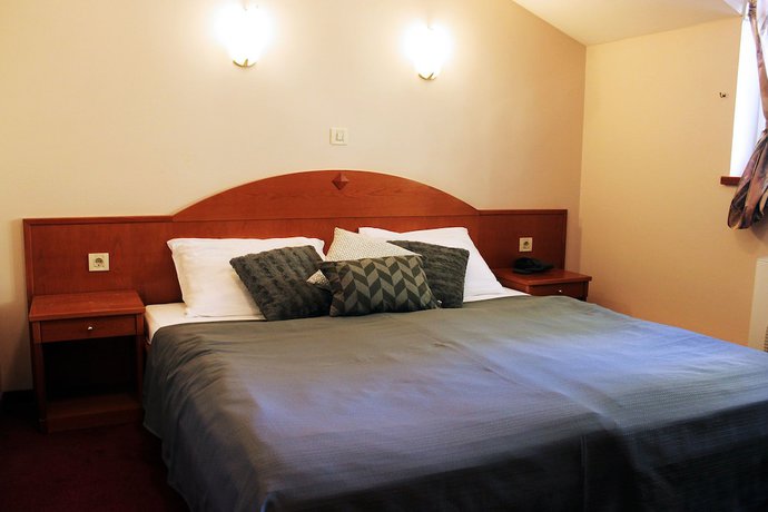 Imagen de la habitación del Hotel LaGus. Foto 6