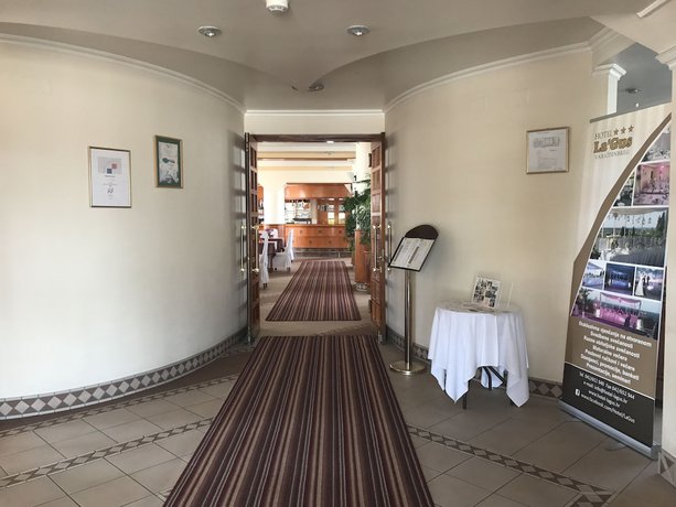 Imagen de los interiores del Hotel LaGus. Foto 18